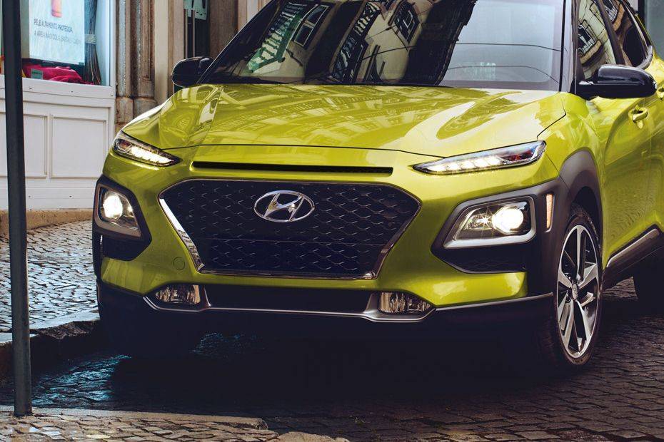 Kona (2018-2021) Grille View Kona (2018-2021) Grille View