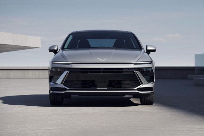 Full Front View of Sonata