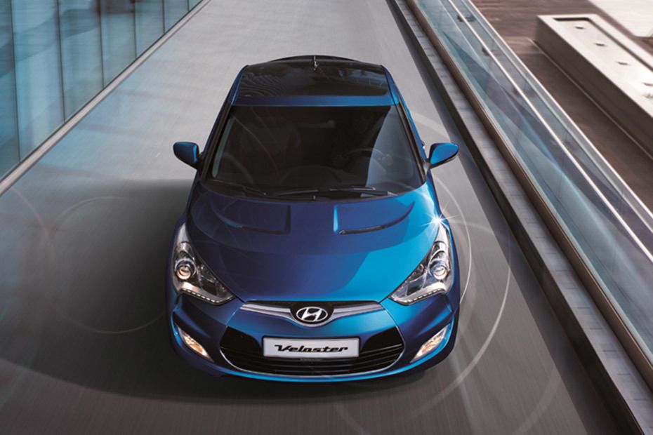 Full Front View of Veloster