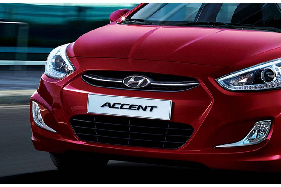 Accent (2012-2021) Grille View Accent (2012-2021) Grille View