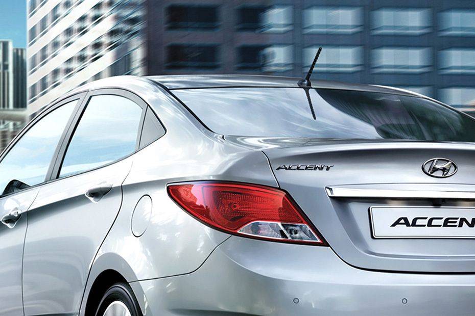 Accent (2012-2021) Tail light Accent (2012-2021) Tail light