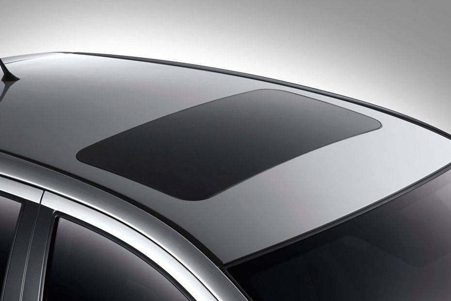 هيونداي i20 5DR Sunroof Moonroof هيونداي i20 5DR Sunroof Moonroof
