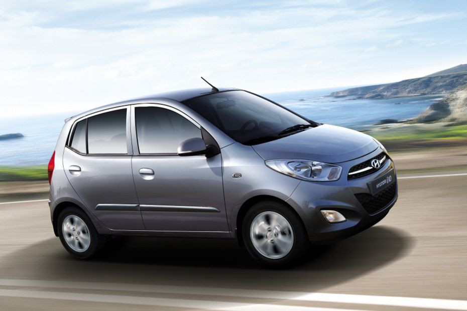 Hyundai i10 Front Cross Side View Hyundai i10 Front Cross Side View