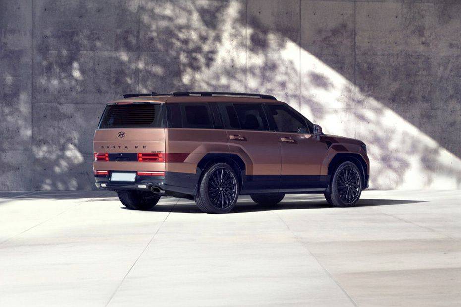 Santa Fe Rear angle view Santa Fe Rear angle view