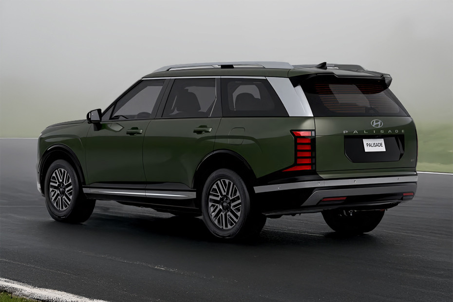 Rear Cross Side View of هيونداي باليسايد Rear Cross Side View of هيونداي باليسايد