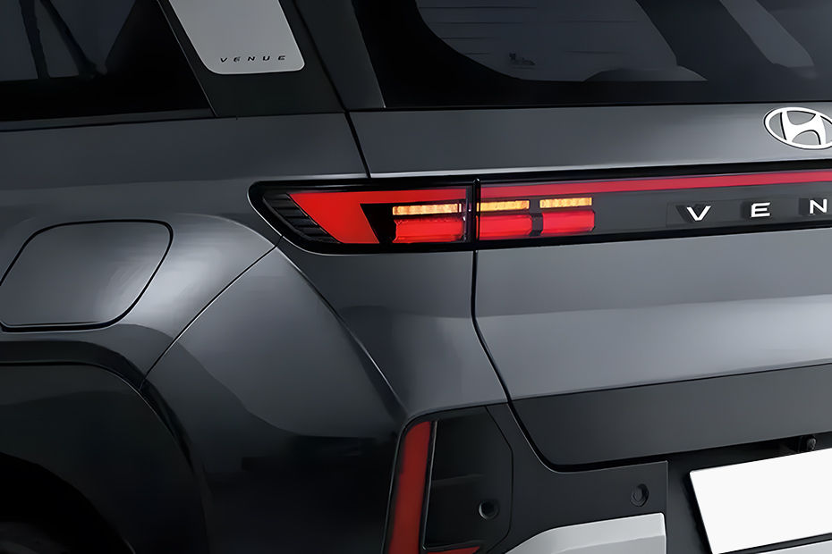 Venue Tail light
