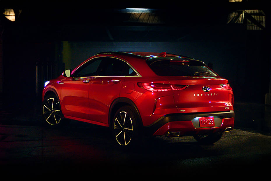 Rear Cross Side View of إنفينيتي QX55 Rear Cross Side View of إنفينيتي QX55