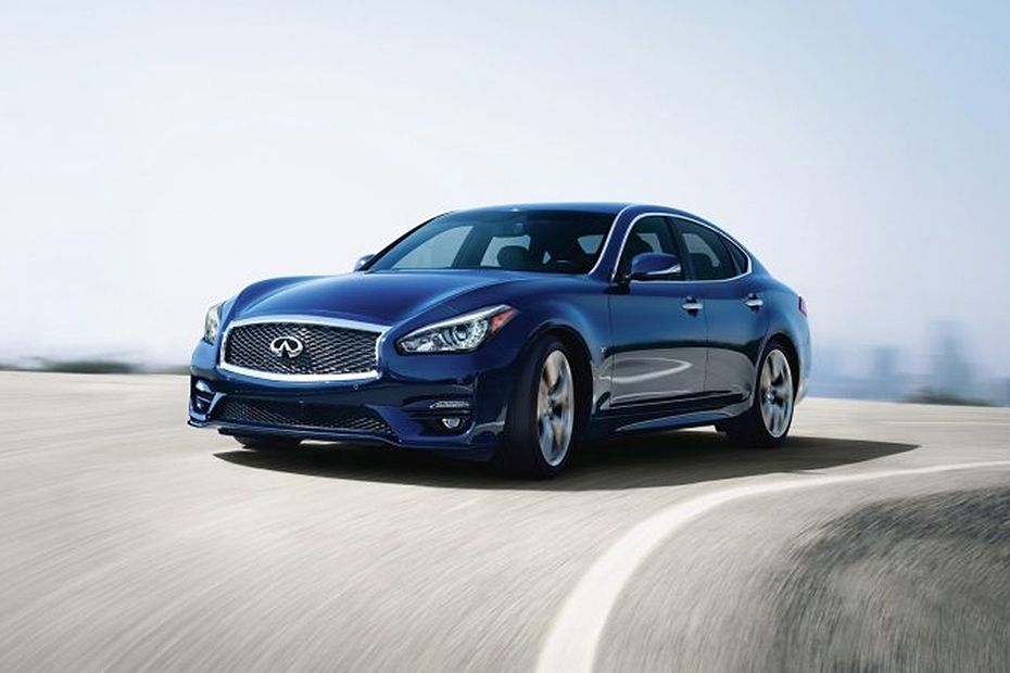 Infiniti Q70 Front Side View Infiniti Q70 Front Side View