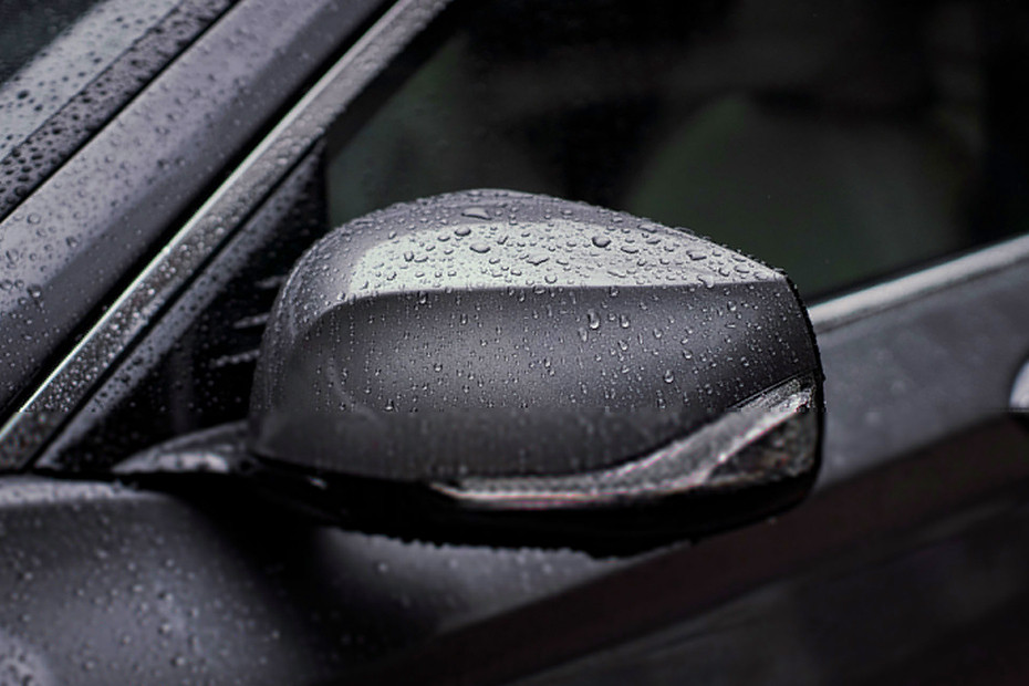 Infiniti QX50 Drivers Side Mirror Front Angle Infiniti QX50 Drivers Side Mirror Front Angle