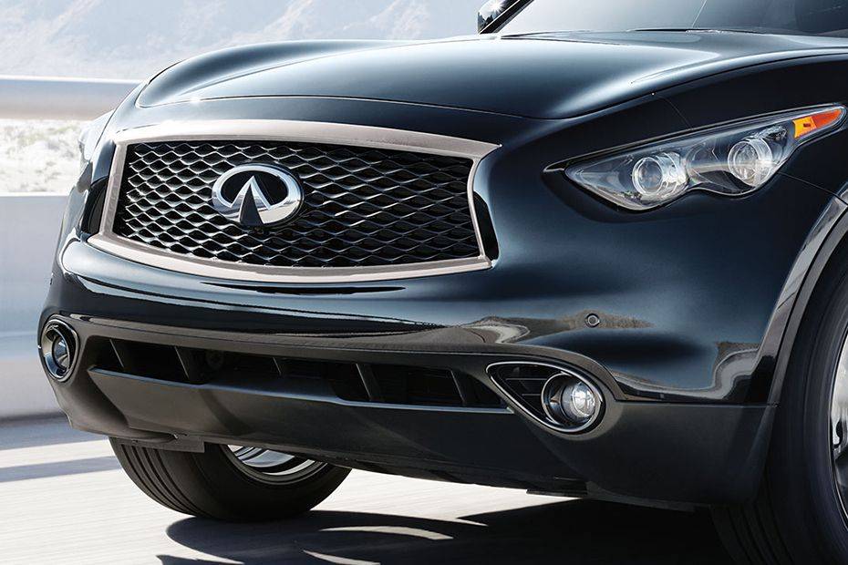 QX70 Grille View QX70 Grille View