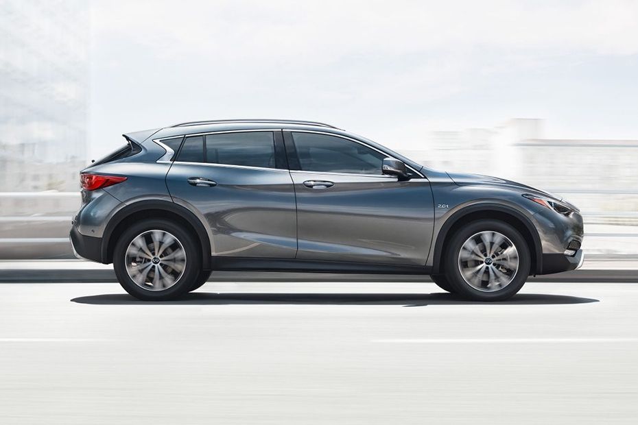 انفنتي QX30 Drivers Sideview انفنتي QX30 Drivers Sideview