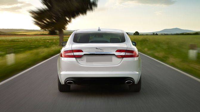 Full Rear View of Jaguar XF Portfolio Full Rear View of Jaguar XF Portfolio