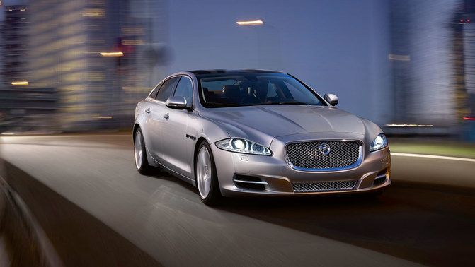 Jaguar XJ Portfolio LWB Front Medium View Jaguar XJ Portfolio LWB Front Medium View
