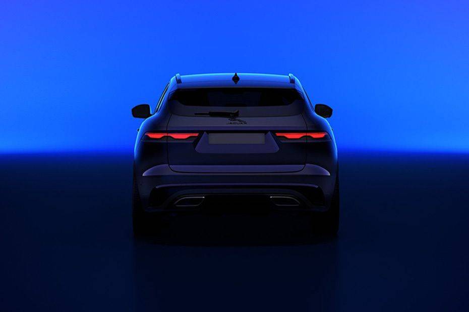 Rear Medium View of جاكوار إف-بايس Rear Medium View of جاكوار إف-بايس