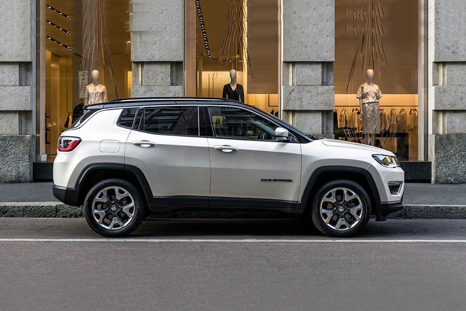 Jeep Compass Drivers Sideview Jeep Compass Drivers Sideview