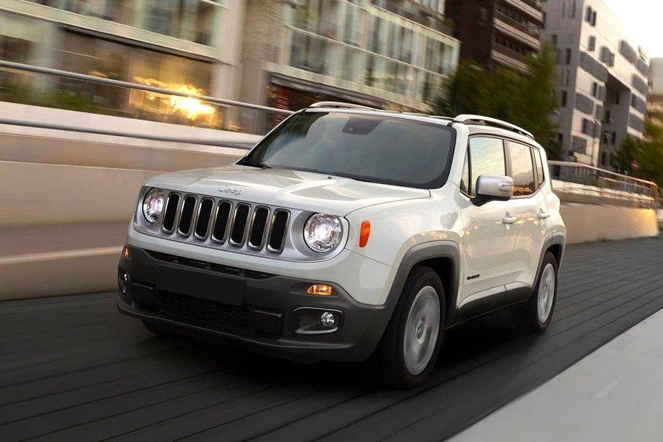 جيب Renegade Front Angle High View جيب Renegade Front Angle High View