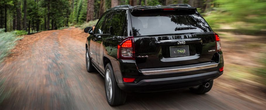 Rear Medium View of Jeep Compass (2012-2021) Rear Medium View of Jeep Compass (2012-2021)