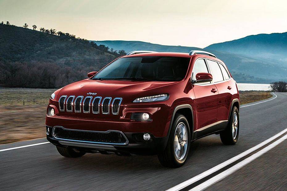 جيب Cherokee Front Side View جيب Cherokee Front Side View