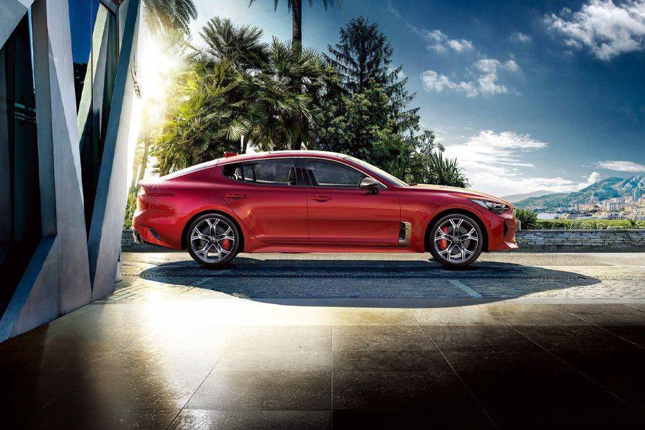 KIA Stinger Saudi Arabia