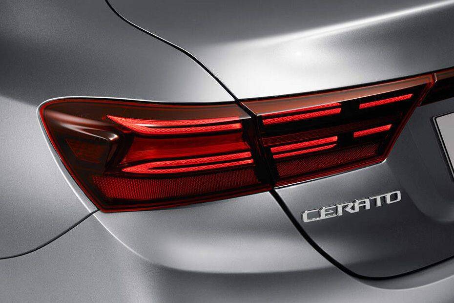 سيراتو Tail light سيراتو Tail light