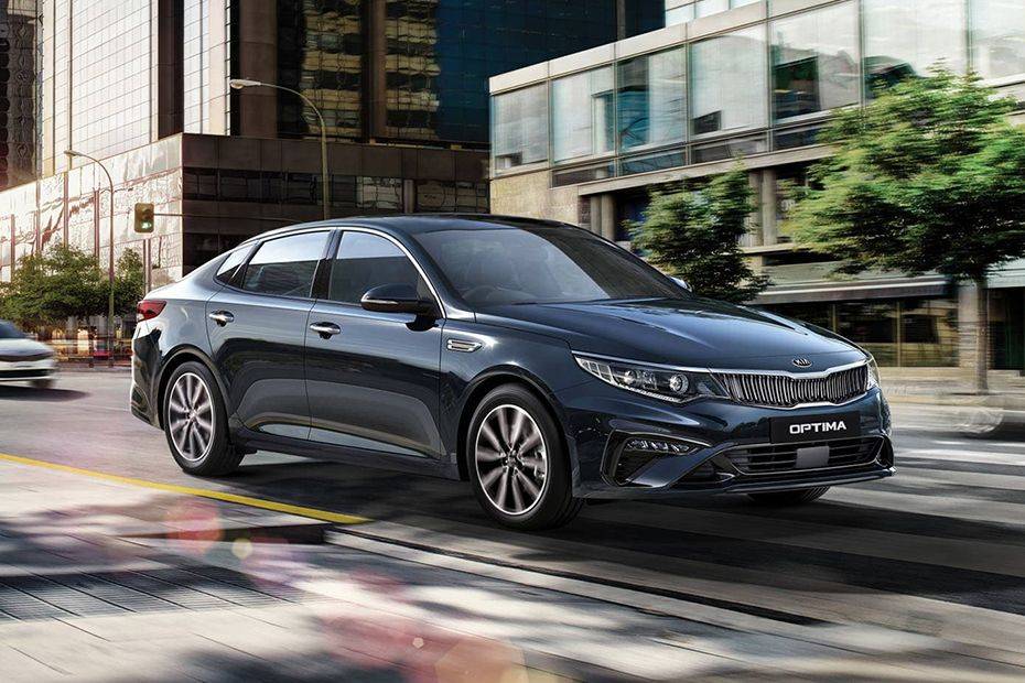 KIA Optima Front Cross Side View KIA Optima Front Cross Side View