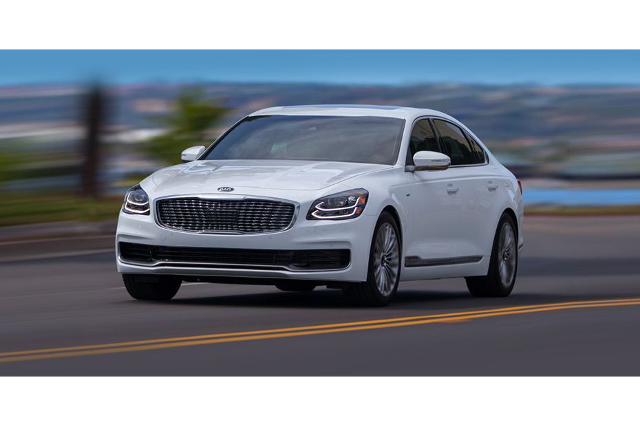 KIA Quoris 2019 Front angle low view KIA Quoris 2019 Front angle low view