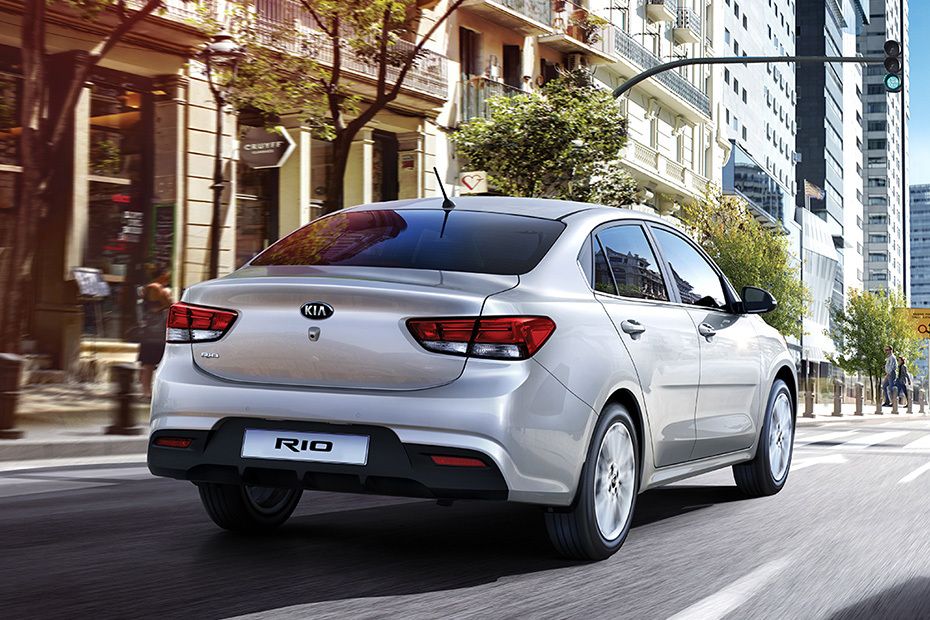 Rio 4-Door Rear angle view Rio 4-Door Rear angle view