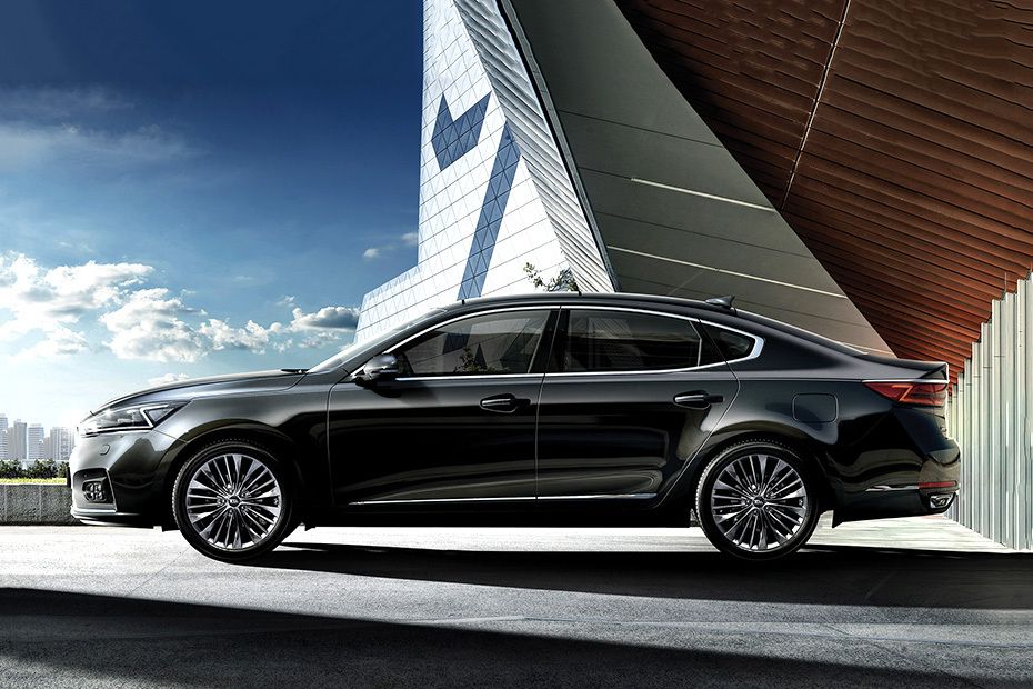 Cadenza Side view Cadenza Side view
