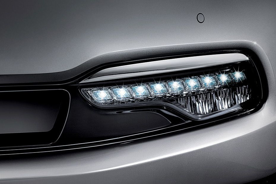 Quoris Front Fog Lamp