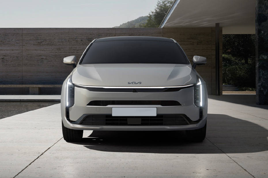 Full Front View of كيه 8 Full Front View of كيه 8