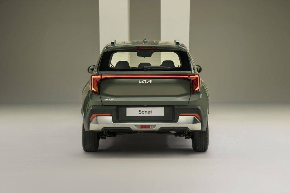Full Rear View of KIA Sonet Full Rear View of KIA Sonet