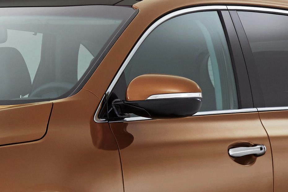 KIA Sorento (2012-2021) Drivers Side Mirror Front Angle KIA Sorento (2012-2021) Drivers Side Mirror Front Angle