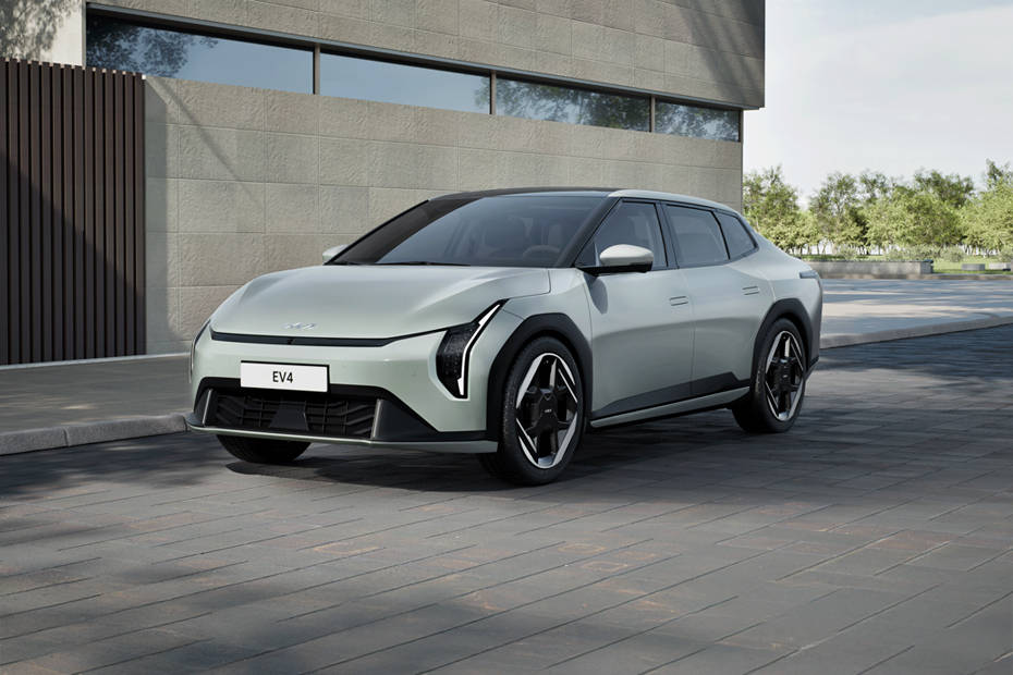 KIA EV4 Saudi Arabia