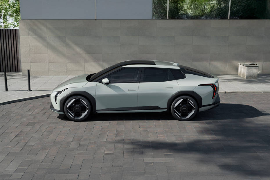 EV4 Side view
