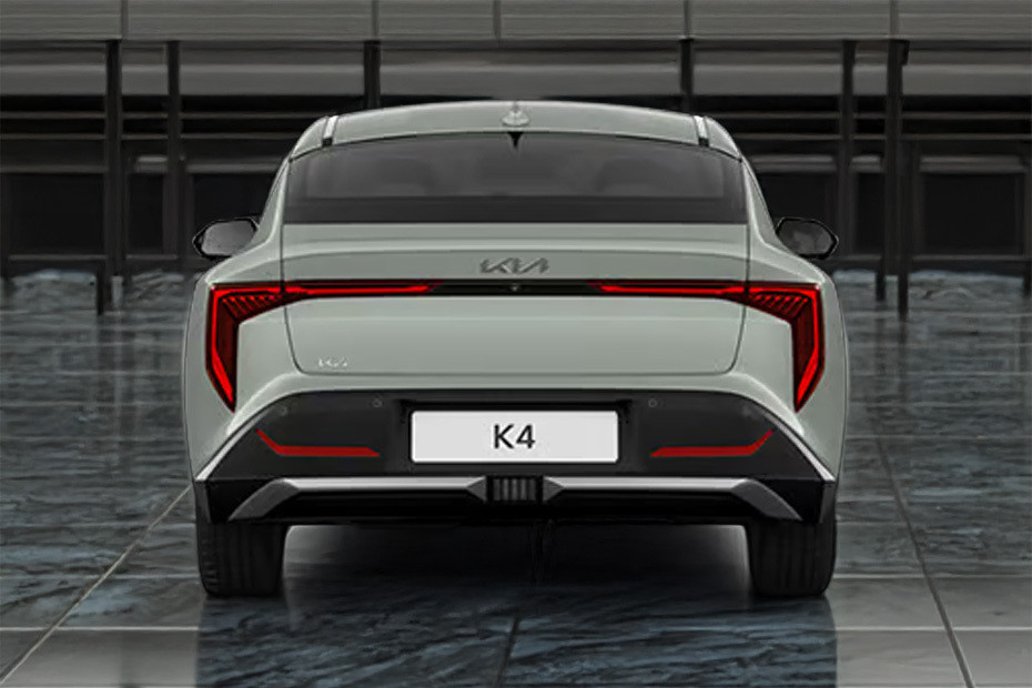 Full Rear View of KIA K4 Full Rear View of KIA K4