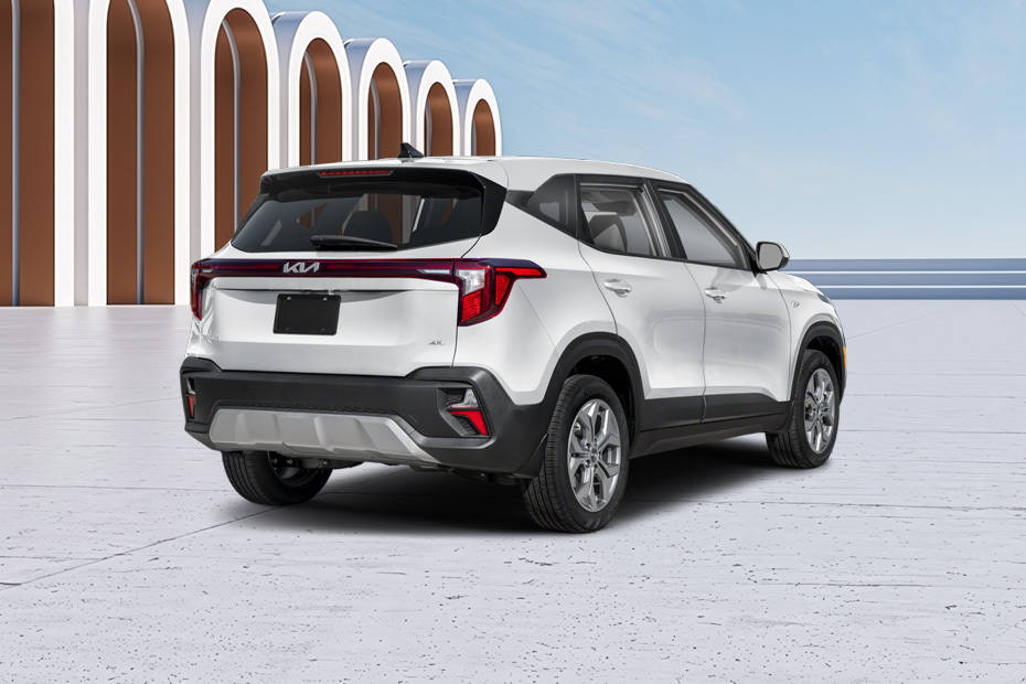 Seltos 2026 Rear angle view Seltos 2026 Rear angle view