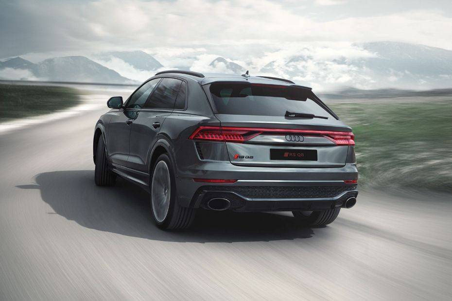Rear Medium View of أودي RS Q8 Rear Medium View of أودي RS Q8