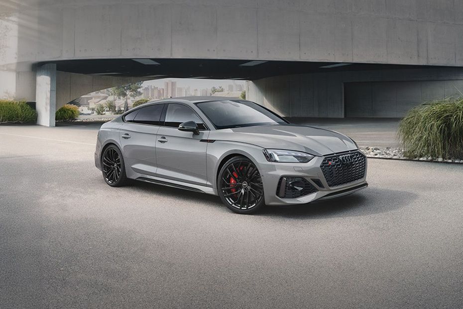 Audi RS5 Sportback Front Side View Audi RS5 Sportback Front Side View