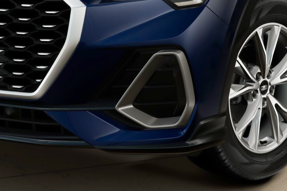 Q3 Sportback Front Fog Lamp Q3 Sportback Front Fog Lamp