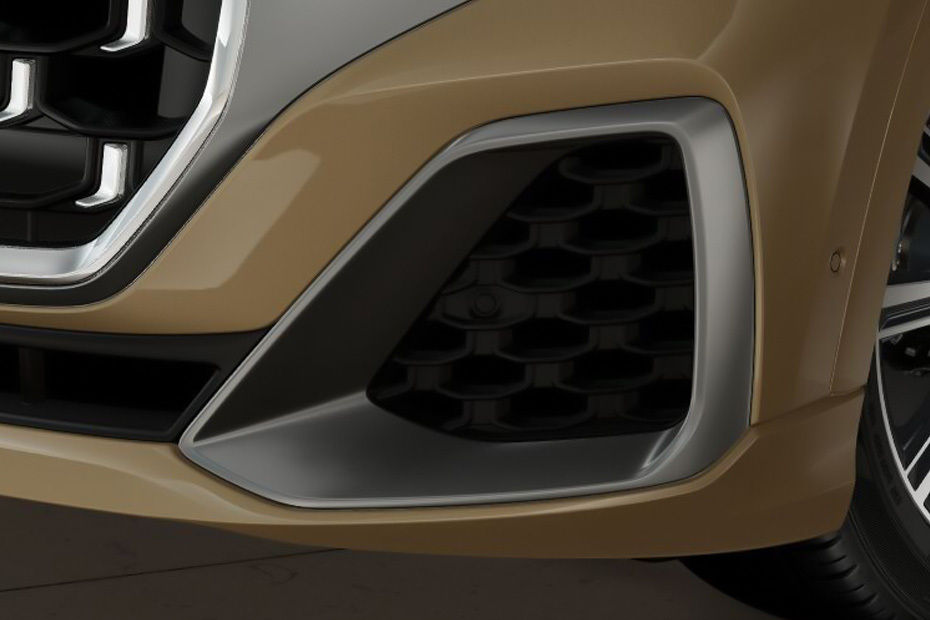 SQ8 Front Fog Lamp