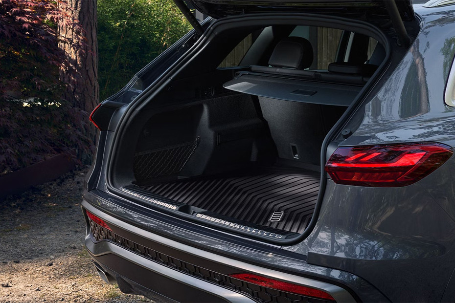 Trunk Open Closer View of Q5 Trunk Open Closer View of Q5