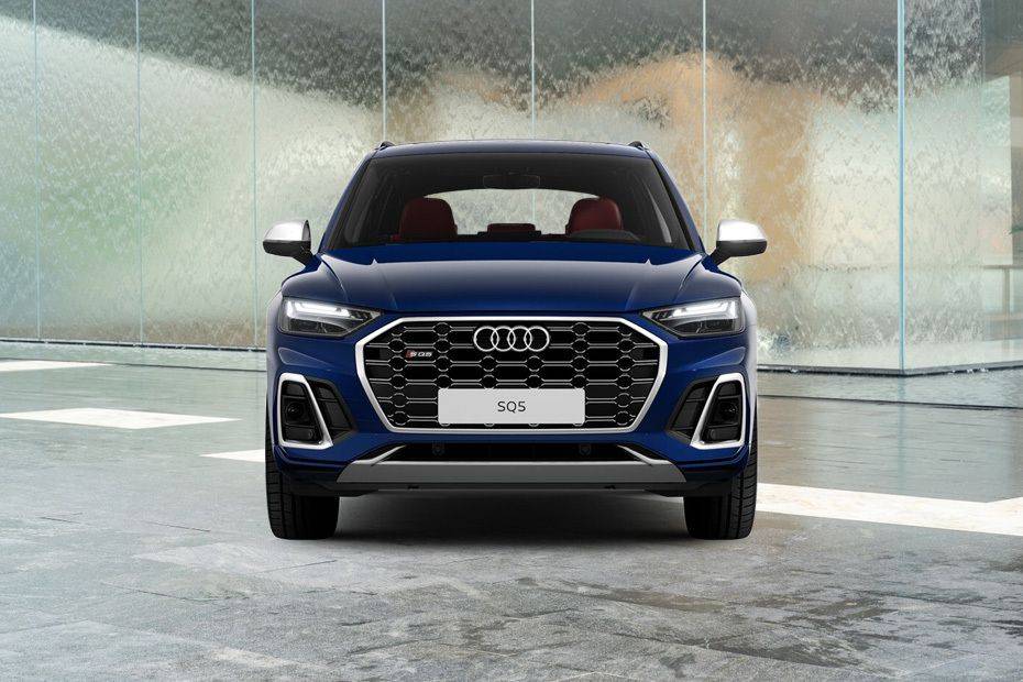 Full Front View of SQ5 2025 Full Front View of SQ5 2025
