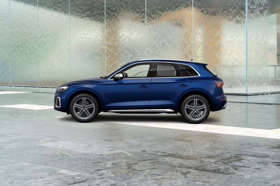 SQ5 2025 Side view SQ5 2025 Side view