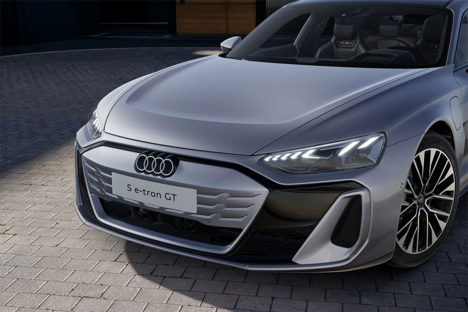 S e-tron GT Grille View