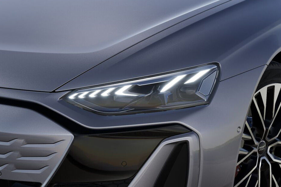S e-tron GT Headlight