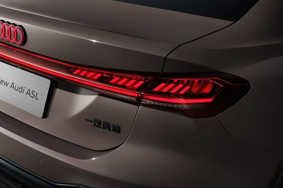 إيه٥ إل Tail light إيه٥ إل Tail light