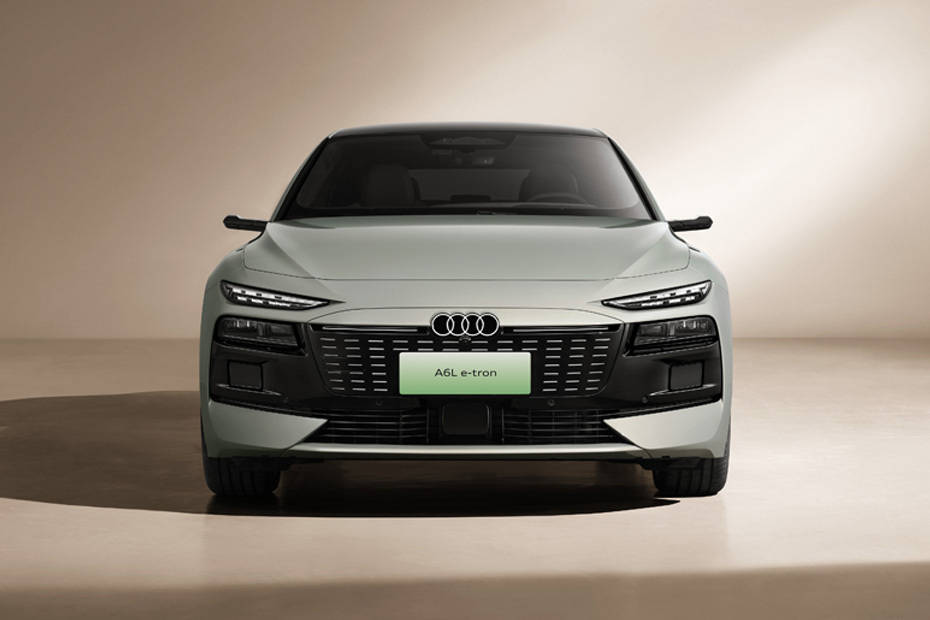 أودي A6L إي-ترون العربيةالسعودية