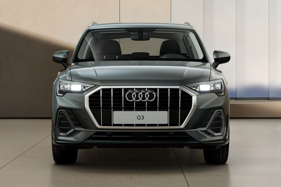 Full Front View of Q3 Full Front View of Q3