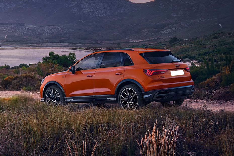 Audi Q3 Full Side View Audi Q3 Full Side View