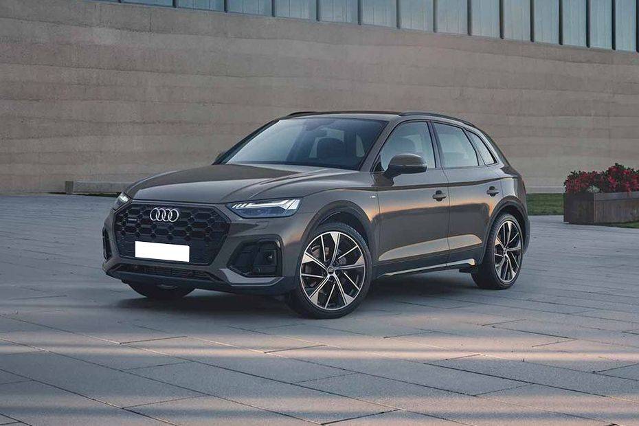 Audi Q5 Front Medium View Audi Q5 Front Medium View